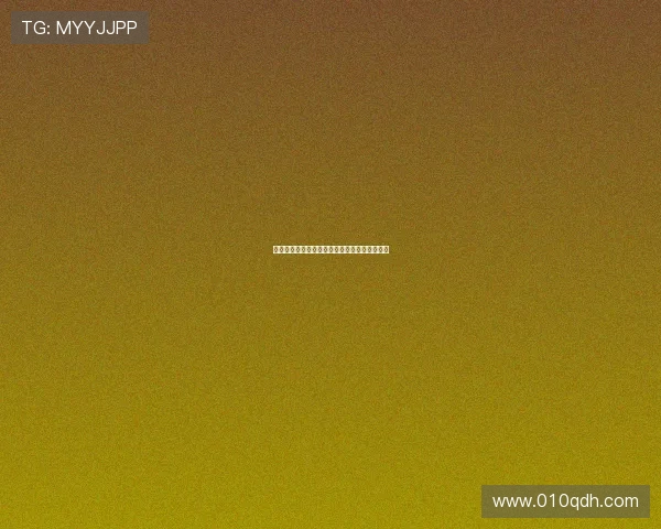 军色诱惑：当制服遇上心动，一场荷尔蒙的冒险